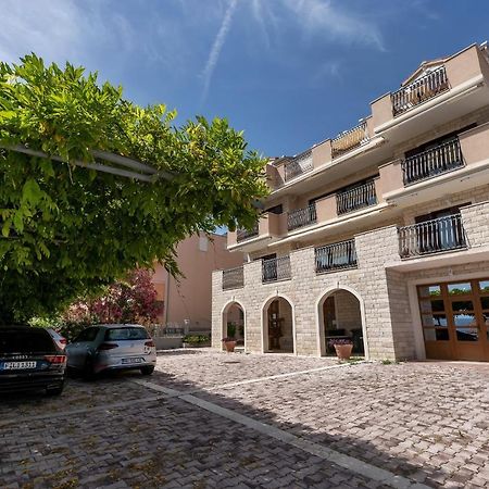 Apartments And Rooms With Parking Space Duce, Omis - 10303 Exteriör bild