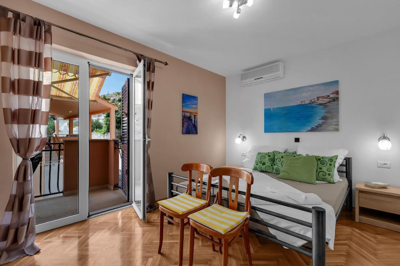 Apartments And Rooms With Parking Space Duce, Omis - 10303 Exteriör bild