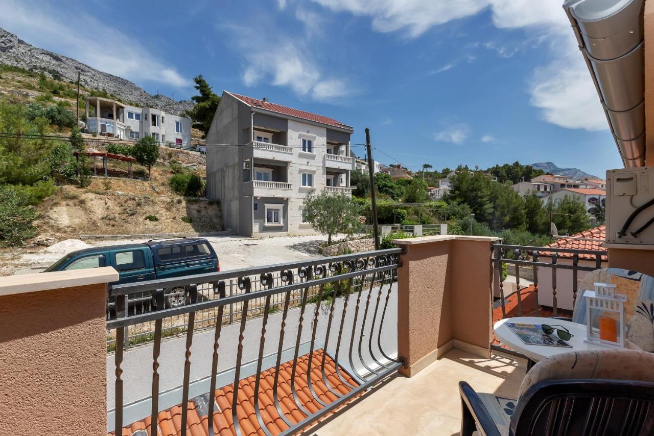 Apartments And Rooms With Parking Space Duce, Omis - 10303 Exteriör bild