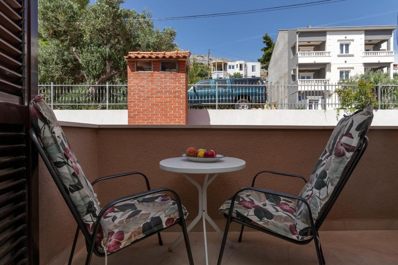 Apartments And Rooms With Parking Space Duce, Omis - 10303 Exteriör bild