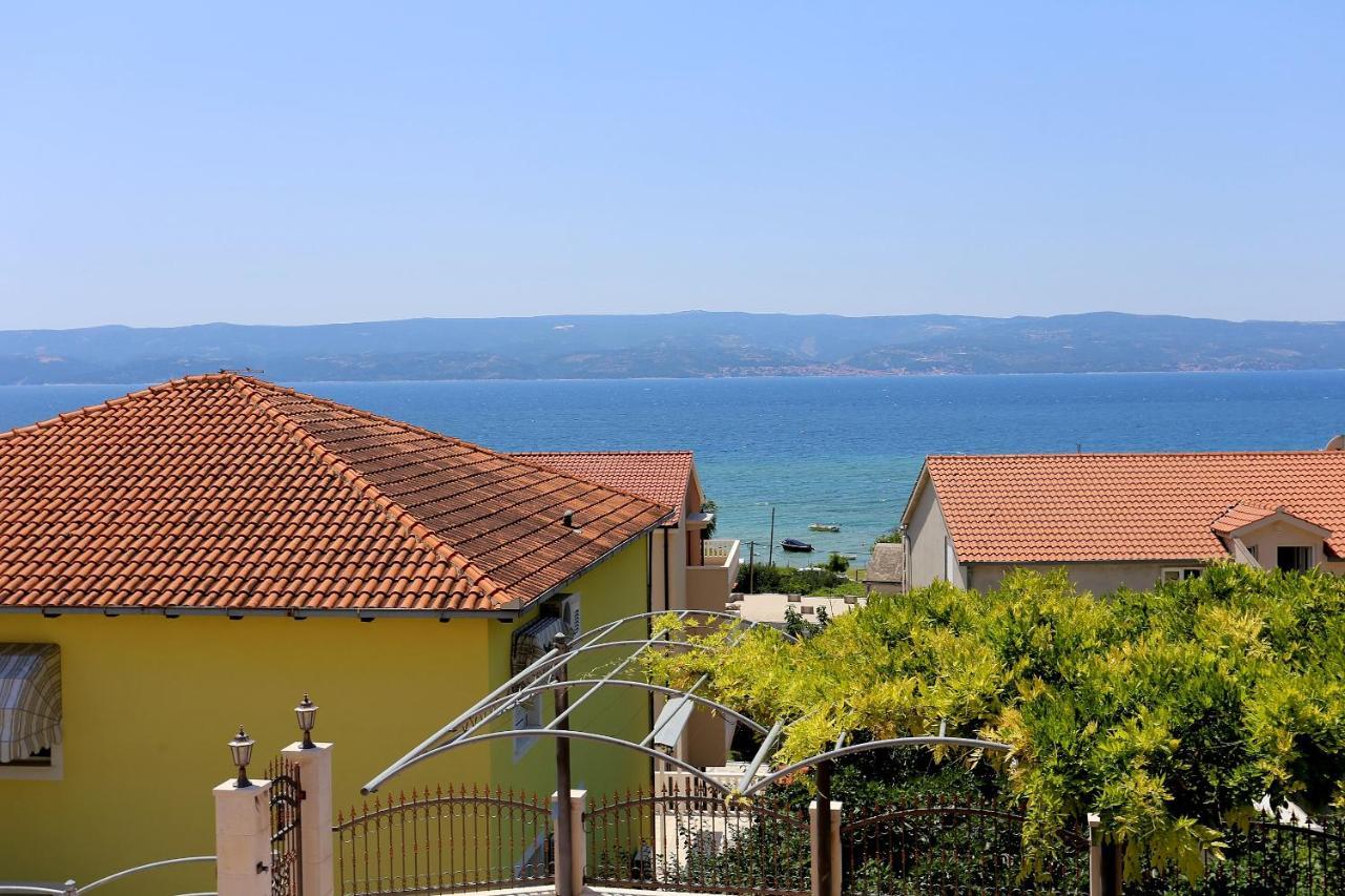 Apartments And Rooms With Parking Space Duce, Omis - 10303 Exteriör bild