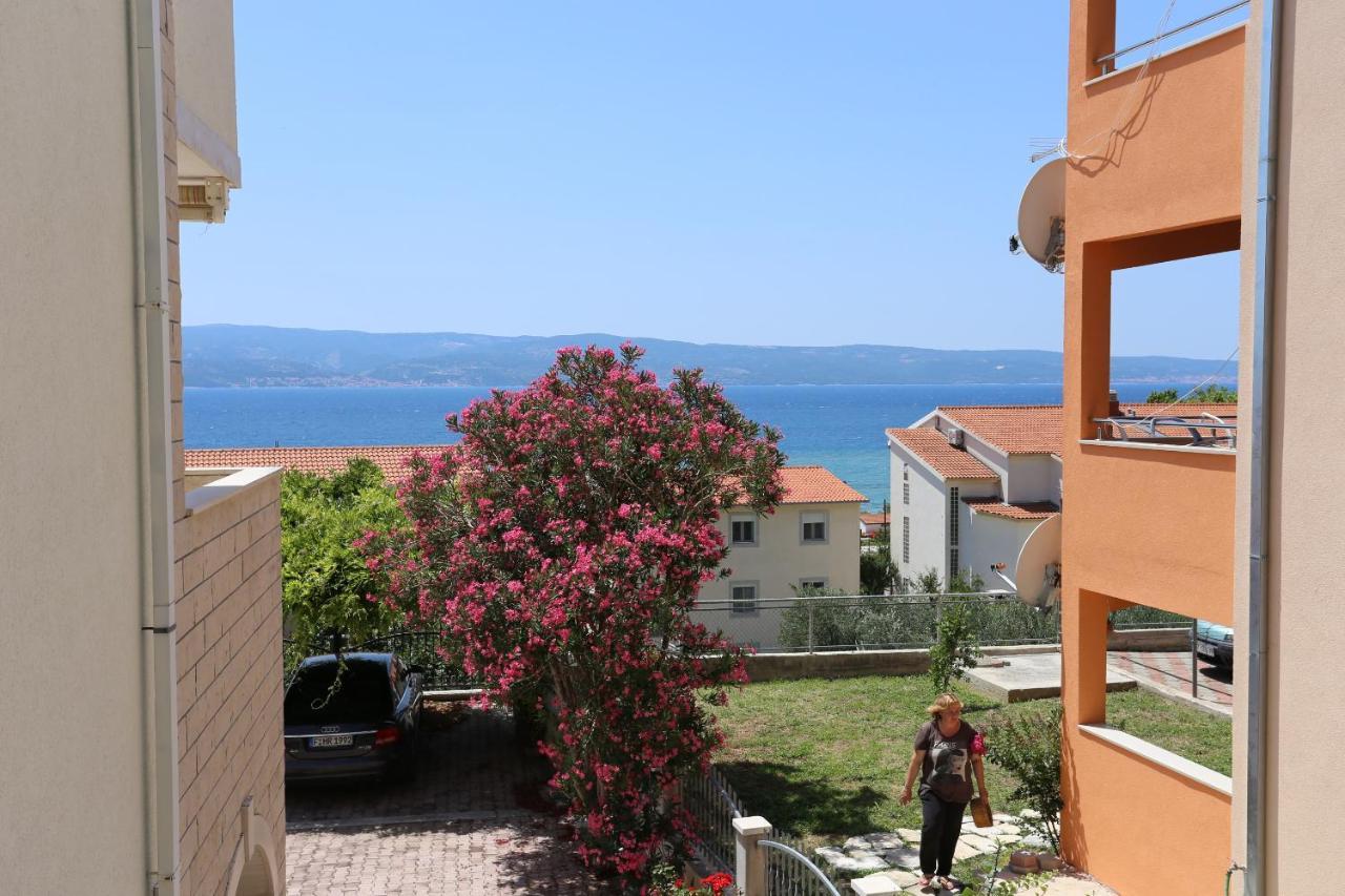 Apartments And Rooms With Parking Space Duce, Omis - 10303 Exteriör bild