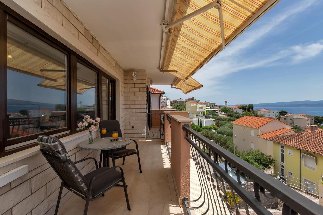 Apartments And Rooms With Parking Space Duce, Omis - 10303 Exteriör bild