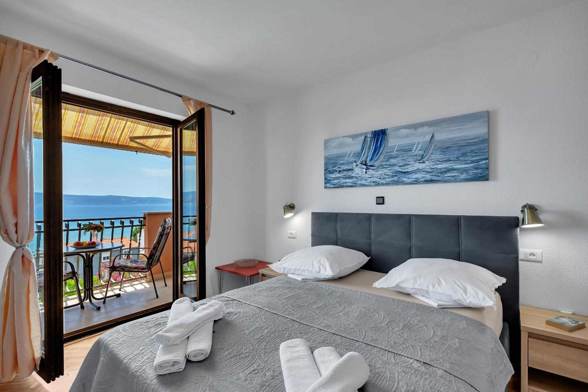 Apartments And Rooms With Parking Space Duce, Omis - 10303 Rum bild
